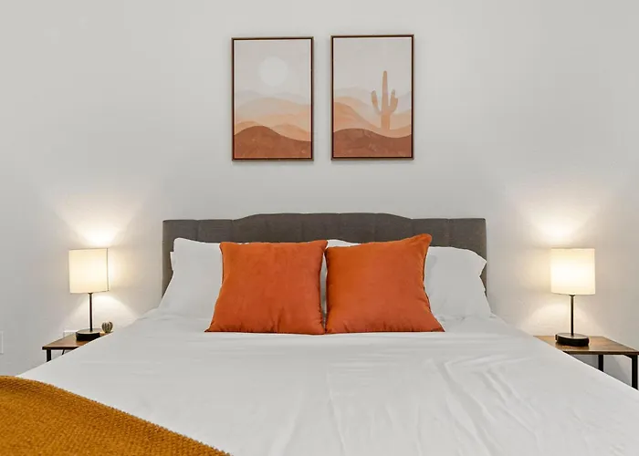 Apartment Cozysuites By The Stadium With Pool 14 *