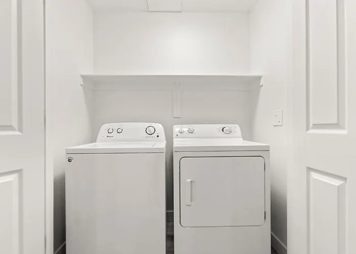 Apartment Cozysuites By The Stadium With Pool 14 Glendale